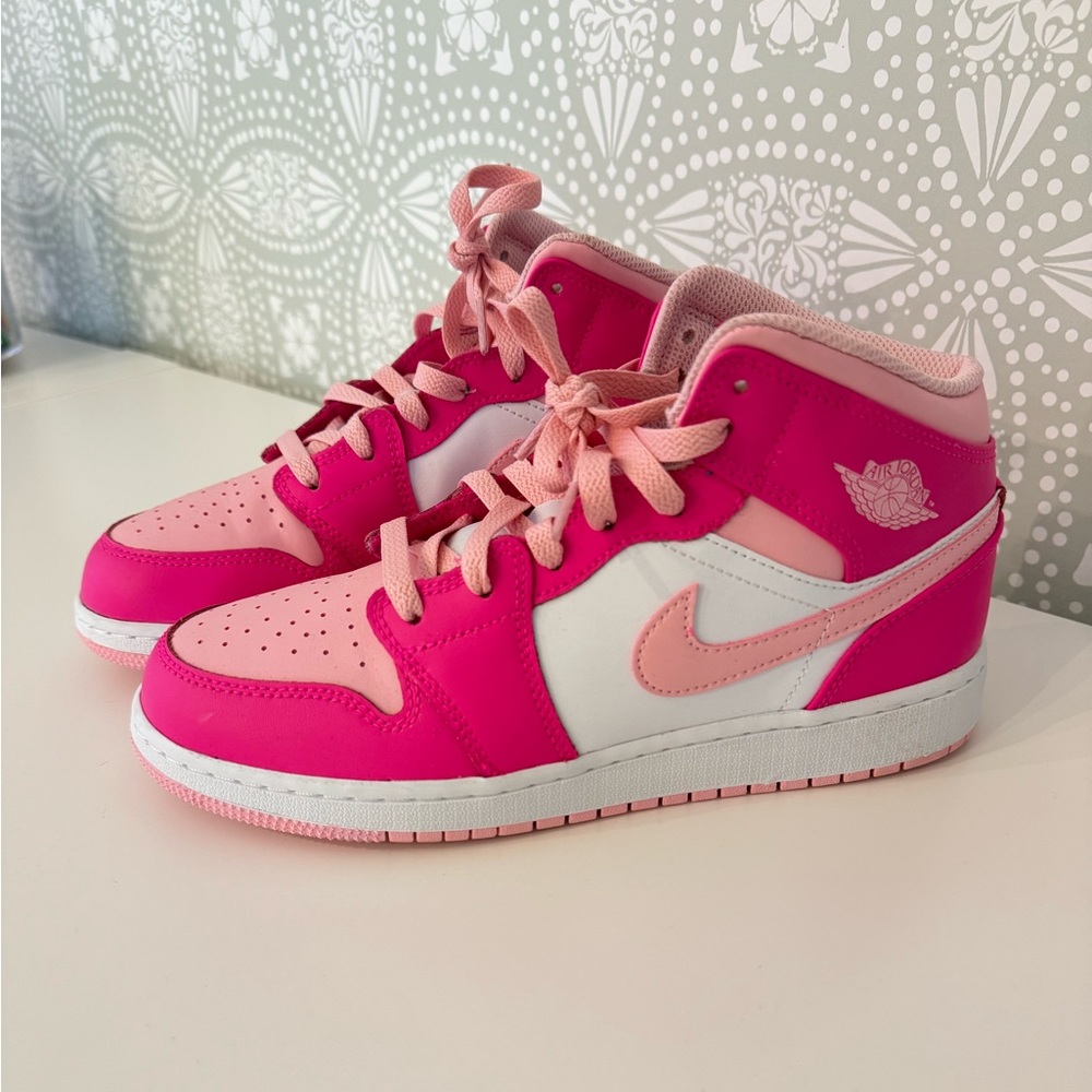 Nike air Jordan brand new